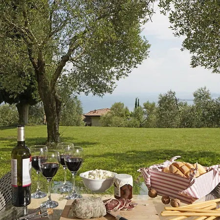 Tenuta La Preferita * Тосколано-Мадерно